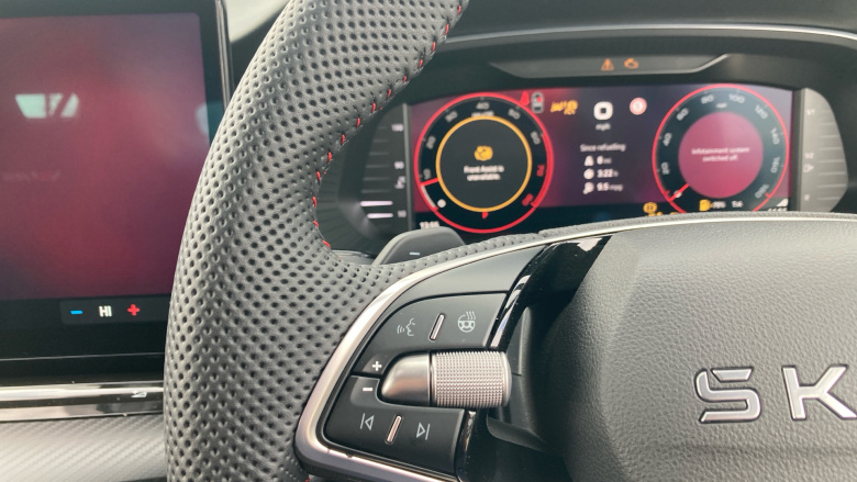 Skoda Octavia 2.0 TSI vRS 5dr DSG Petrol Hatchback